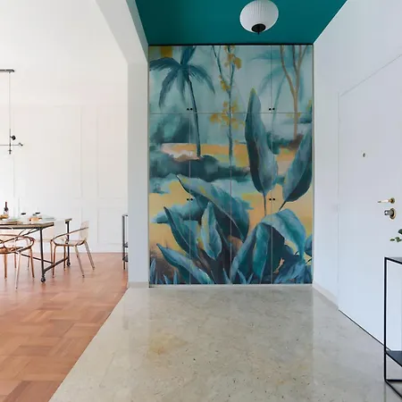 아파트 The Rent - Wonderful Multi-bedroom With Terrace In The Area Of Colonne Di San Lorenzo