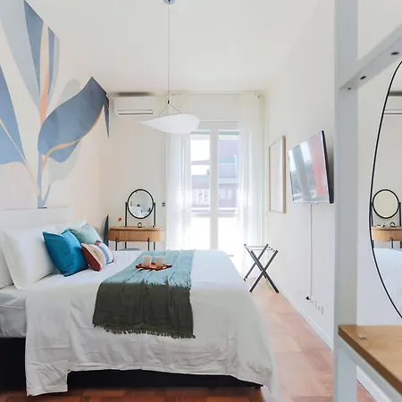 The Rent - Wonderful Multi-bedroom With Terrace In The Area Of Colonne Di San Lorenzo 밀라노