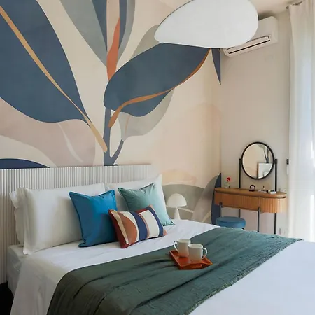 The Rent - Wonderful Multi-bedroom In The Area Colonne Di San Lorenzo *