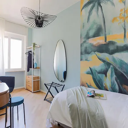 The Rent - Wonderful Multi-bedroom With Terrace In The Area Of Colonne Di San Lorenzo 아파트