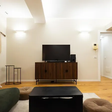 Modern Flat - Via De Sanctis 61 Metro & Wifi 밀라노