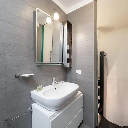 Апартаменты Ampio Loft 5' Dalla Metro Милан