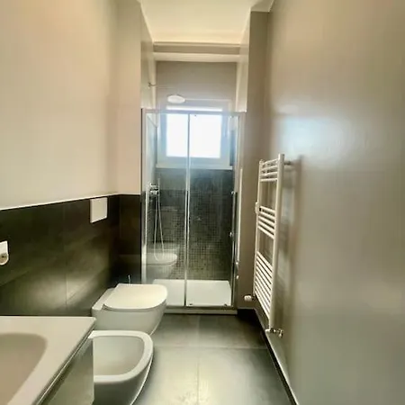 Tolstoj * Милан