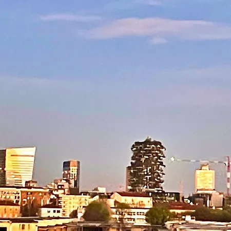 Appartamento 7 Min Walk To Lancetti Station - Marilyn House