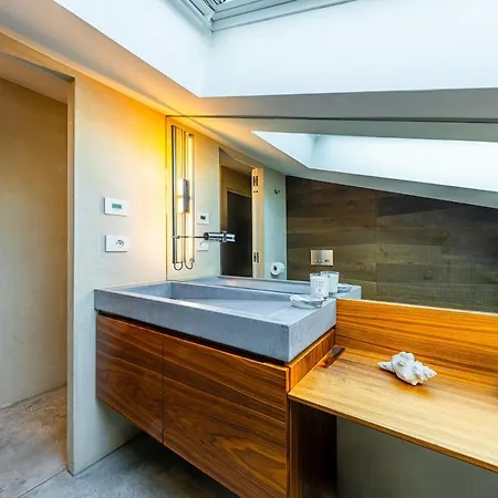 Moscova Elegance And Modern Design With Rooftop * Милан
