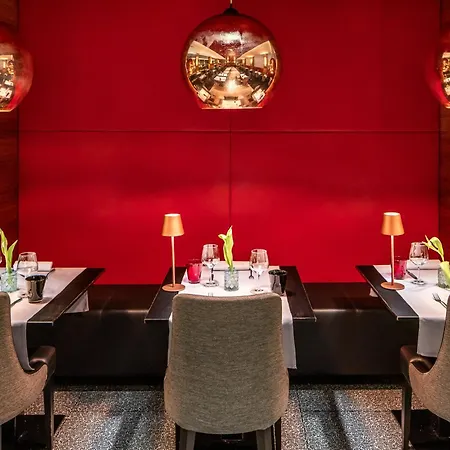 Hotel Starhotels Ritz 4*