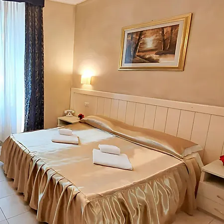 Aurelia Hotel