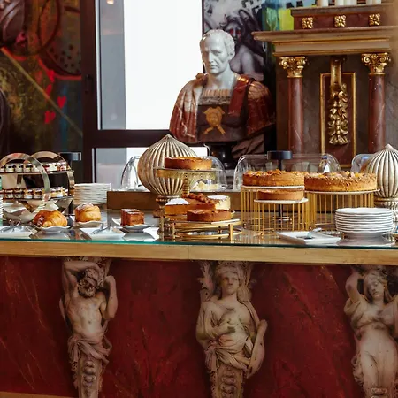 Collini Hotel 4*