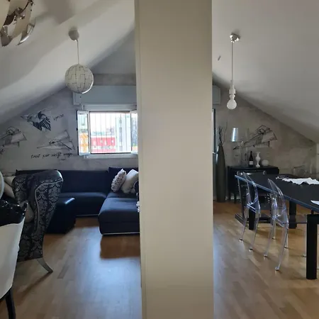 Appartement Mansarda A San Siro *