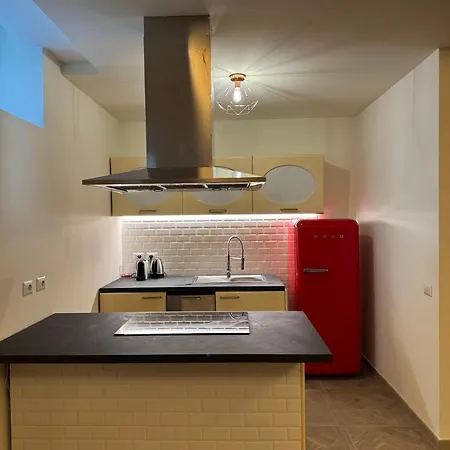 Isola Apartment