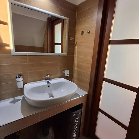 Terrazzo Di Bicocca Niguarda M5 M3 Ice Park Central & Garibadi Station