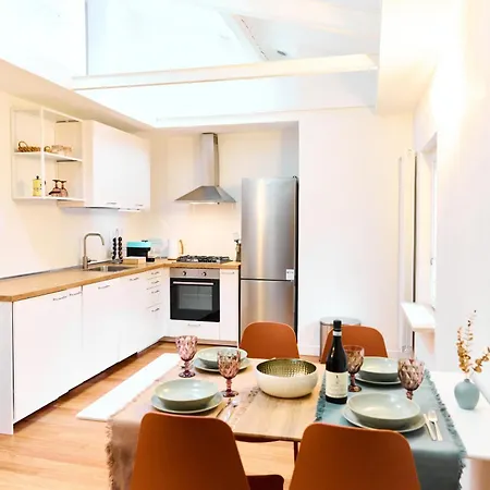 Riverside Loft Navigli - Spacious Two-bedroom Apartmán Milán