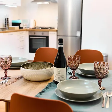 Riverside Loft Navigli - Spacious Two-bedroom Apartament *