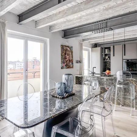 Skyjungle, Luxury Penthouse Private Pool And Milan