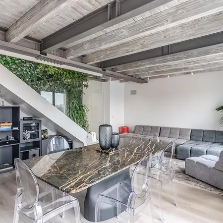 Skyjungle, Luxury Penthouse Private Pool And Milan