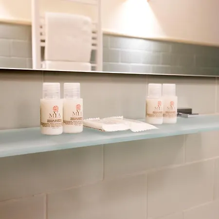 White Moon-emme Loft