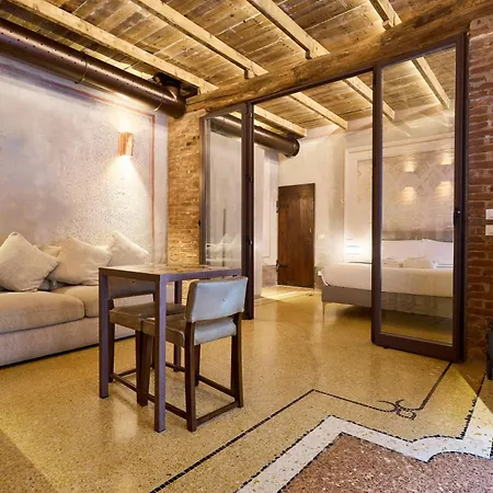 Emme Loft I White Moon - Contemporary Design Loft
