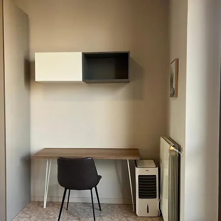Appartement Grazioso A Due Passi Da Bocconi E Magazzini Generali *