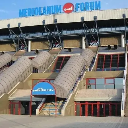 'music Home' 15mincentral Station - Linateairport - Metro Mailand