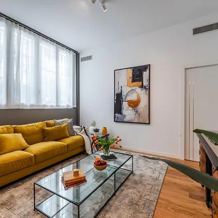 The Golden Retreat - San Babila Duomo Appartamento Milano