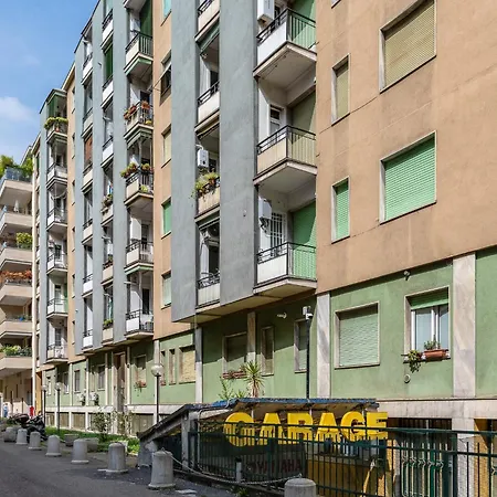 Appartement Mac Mahon 9 *