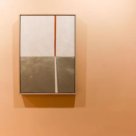 The Rent - Characterful Two-bedroom Flat Steps From Palestro