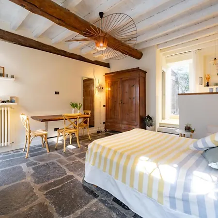 Navigli Authentic Charm In A Historic דירה *