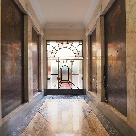 Appartement Primopiano - Venini Milaan
