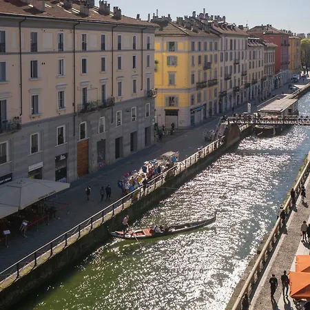 View Of The Navigli - In The Heart Of - Wifi דירה