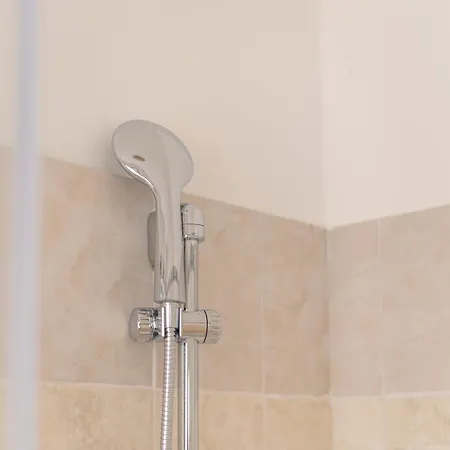 I Host - Certosa 1 Mailand