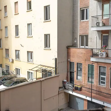 Apartment I Host - Certosa 1 Milan