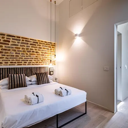 Loft In With Private Terrace & Jacuzzi Milano