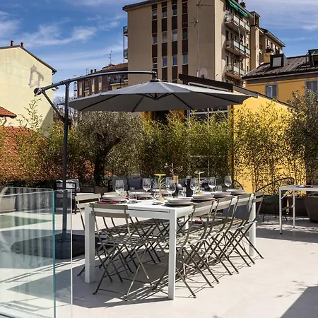 Semesterbostad Loft In With Private Terrace & Jacuzzi