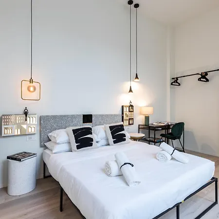 Loft In With Private Terrace & Jacuzzi Milano