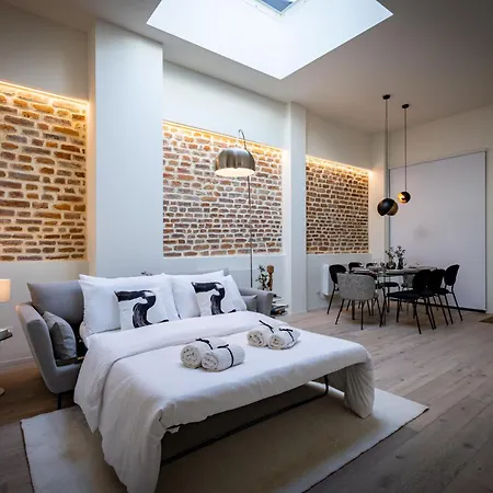 Loft In With Private Terrace & Jacuzzi Semesterbostad *