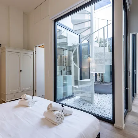 Loft In With Private Terrace & Jacuzzi