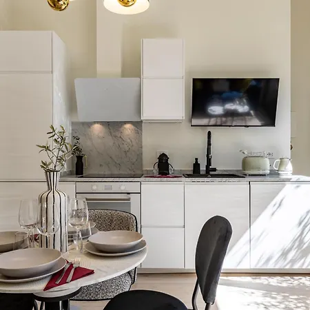 Loft In With Private Terrace & Jacuzzi