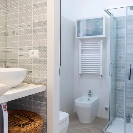 Cozy With A Large Terrace Porta Romana *