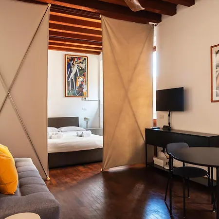 Appartamento Youhosty - Anfiteatro 12 Milano