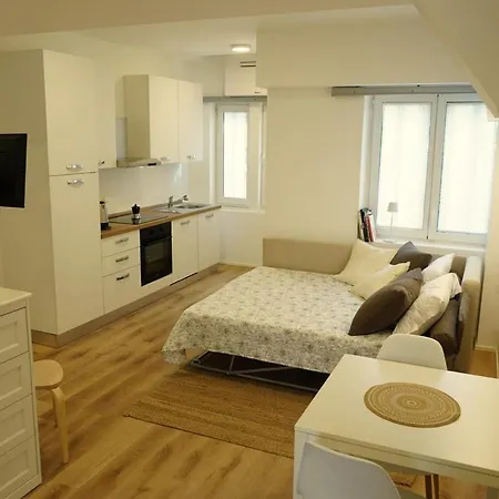 Appartement Sonnino - At Your Place *