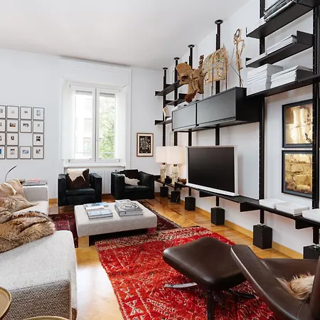 Youhosty - Brera 17 * Milão