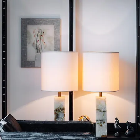 Youhosty - Brera 17 *