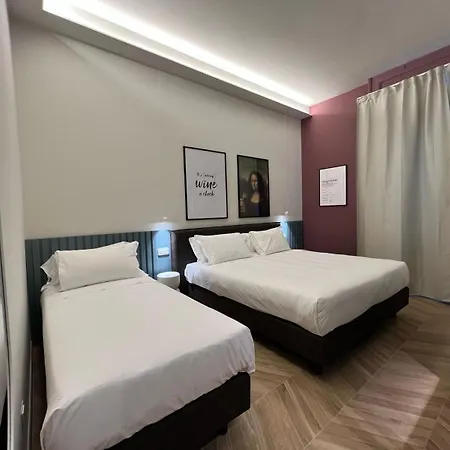 فندق مبيت وإفطار Rossovino Boutique 3*