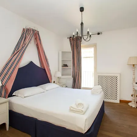 Duomo Luxury Living 16 -