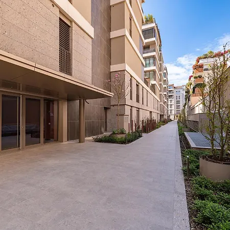 Habitat green-futuristico con spa e piscina Appartamento