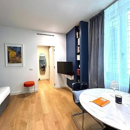 Apartamento Voltaottosuite - Comfort And Elegance In Moscova