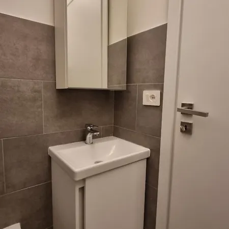 Luminoso Monolocale Mm3 Dergano Sky Legnone Apartman