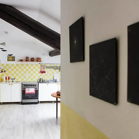 Διαμέρισμα Navigli Attic