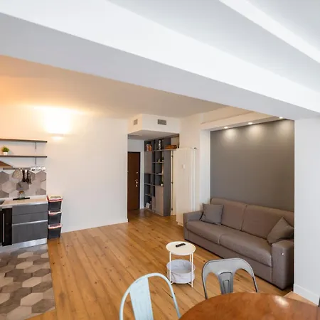 Apartamento Elegante Nel Cuore Dei Navigli *