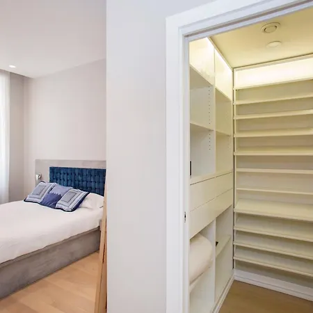 Vittoria Flat 18 - Apartamento *